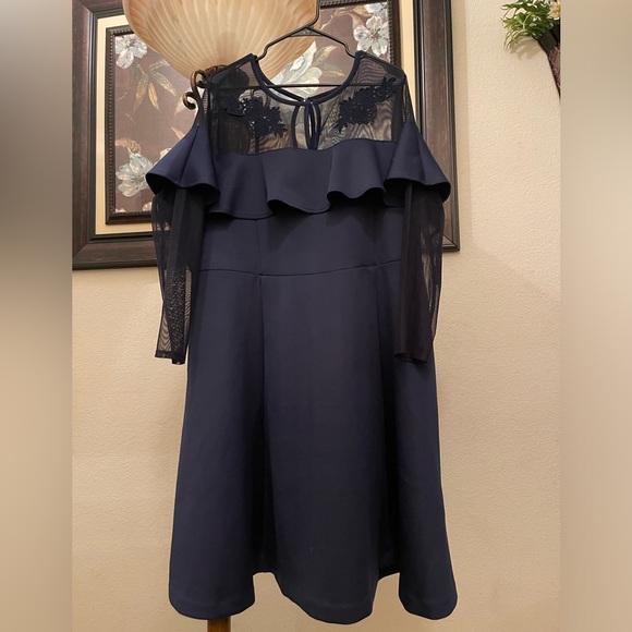 Lane Bryant dress size 22/24 stretching material. Please check all picture - Picture 6 of 14